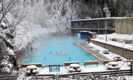 Radium Hot Springs