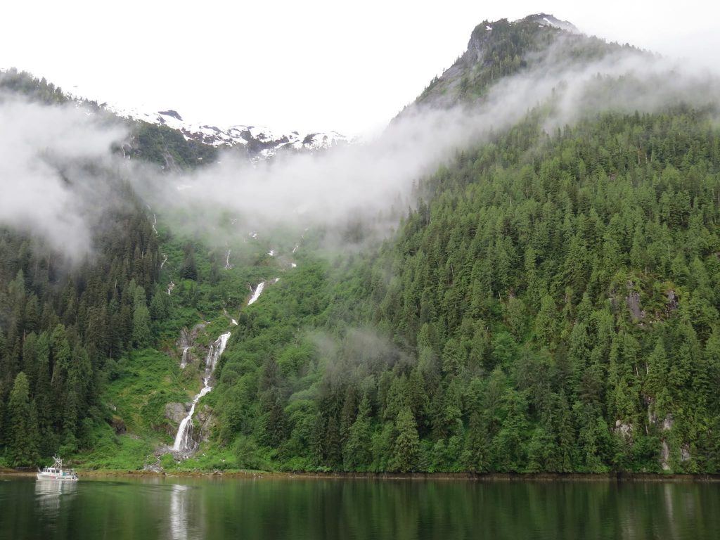 Read more about the article Khutze Inlet Warm Springs