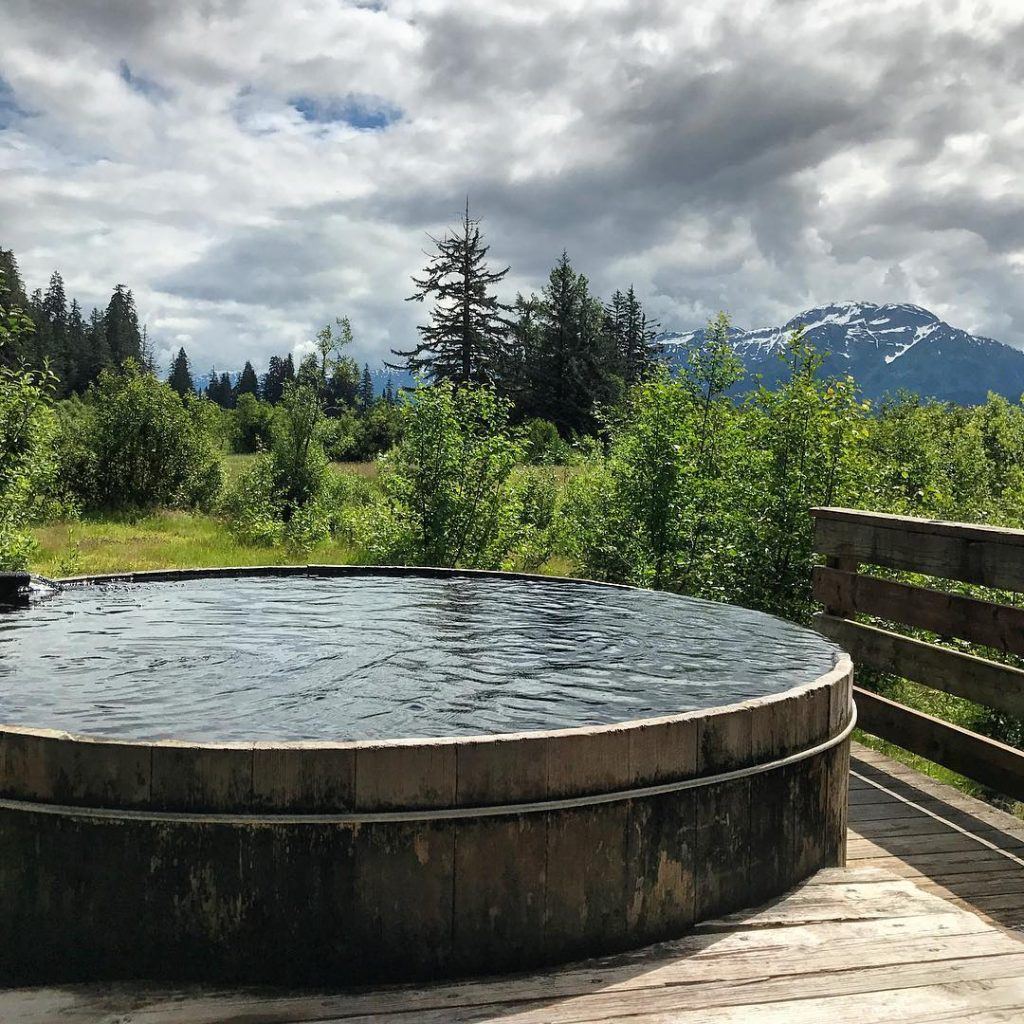 Read more about the article Chief Shakes Hot Springs